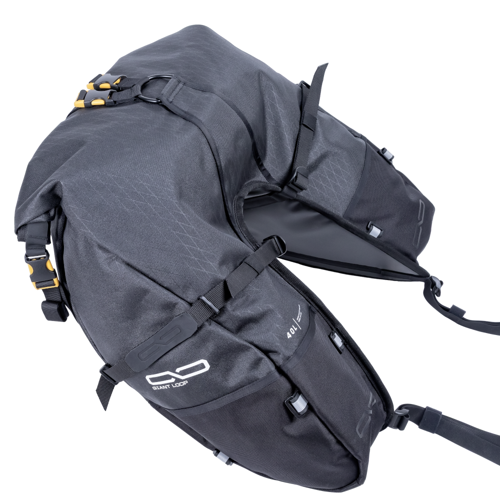 Image of Giant Loop Coyote Saddlebag™ Size 39 liters Color Black