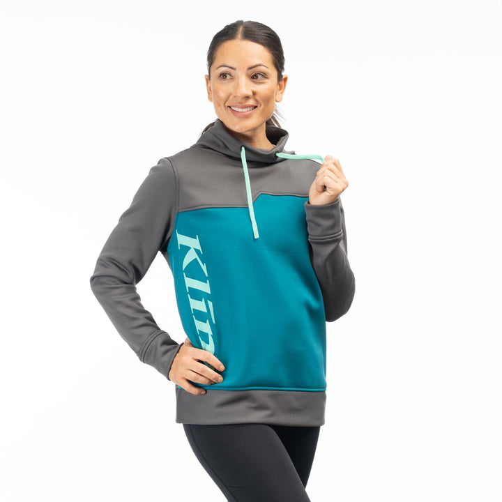 Accelerate Pullover