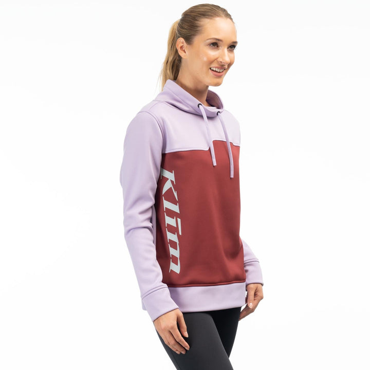 Accelerate Pullover