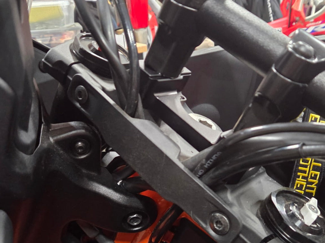 KTM 390 Bar Riser