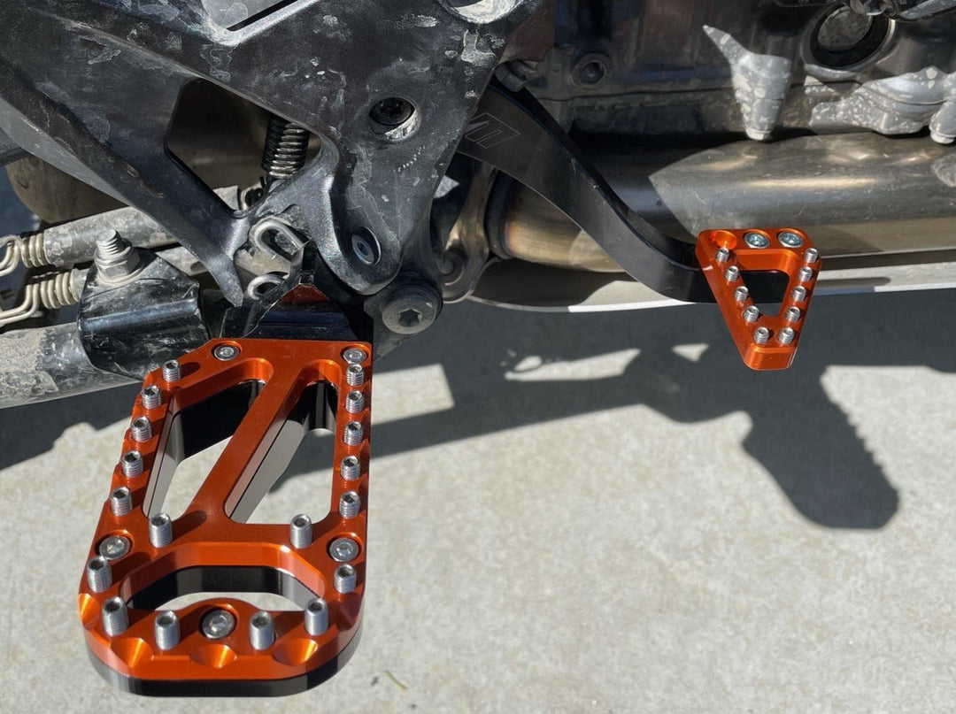 690/700/701 Adventure Footpegs