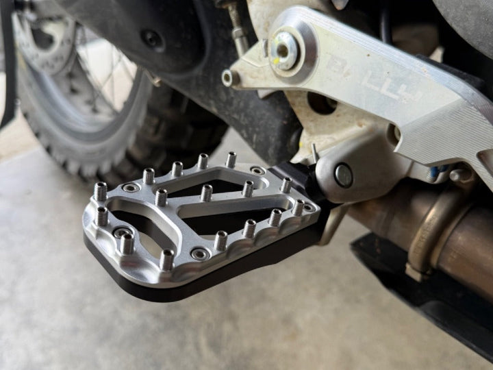 Ducati DX Adventure Footpegs
