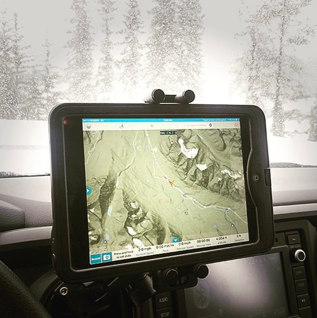 Hondo Garage Big Squeeze Motorcycle Tablet Mount